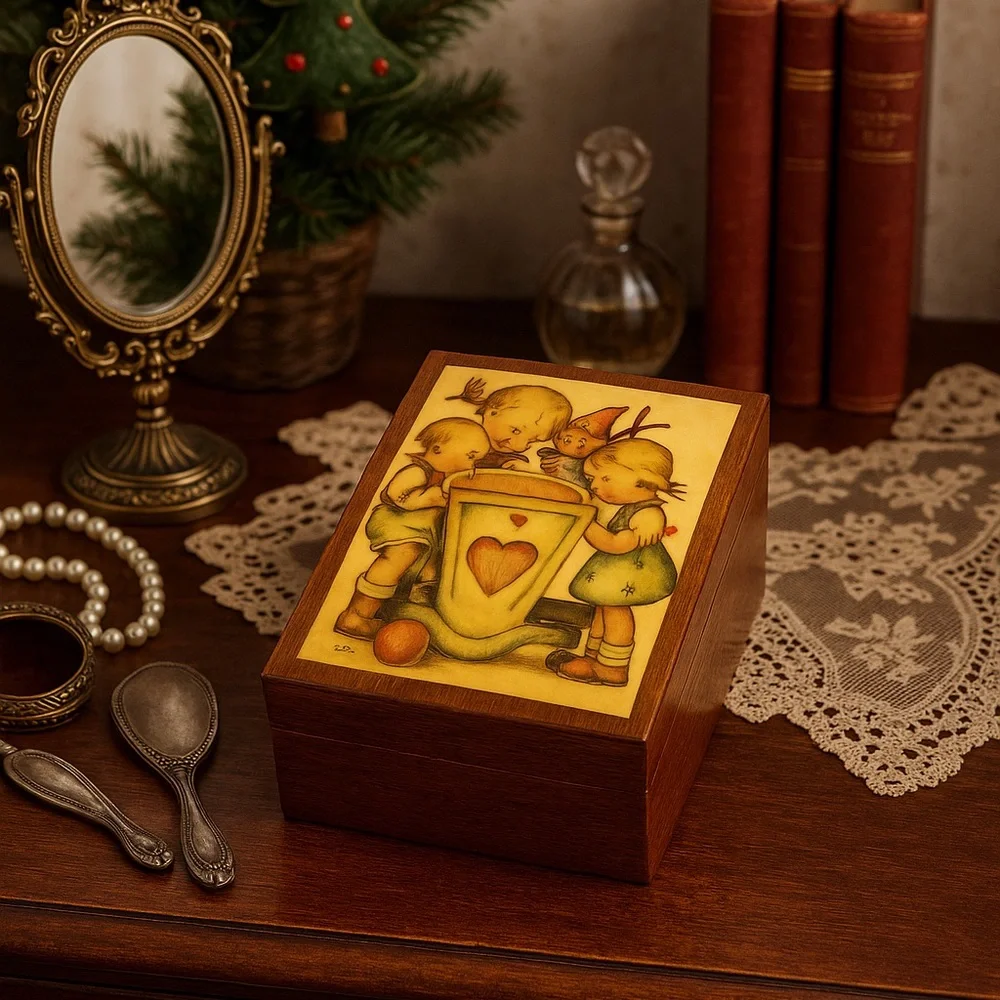 Vintage Hummel Wooden Trinket Jewelry‎ Box • Made in Italy • Collectible Art Lid